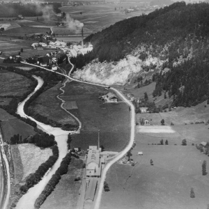 Saullichwerk, vorne li. Kohlebergbau, ca. 1920