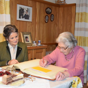 2018 erfolgte der Eintrag ins Goldene Buch der Stadt Wörgl mit Bürgermeisterin Hedi Wechner