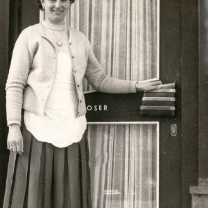 1957 Bahnhofstraße Frau Erna Moser