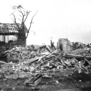 Bombentreffer Hopfau, Gogl Augasse 14, 22.02.1945