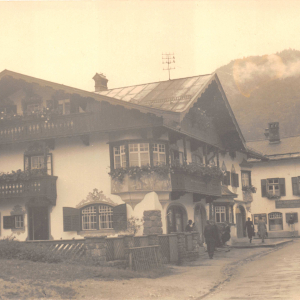 1938 Schachtnerstraße mit Marktgemeindeamt und Spar Darlehenskasse und Schachtnerbauer Graus