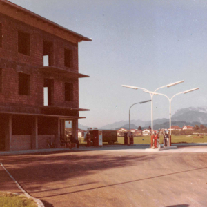 Aufbau in der Innsbrucker Straße