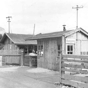 Bahnhof Wörgl in Bau 1950, provisorische Barracke