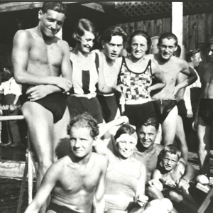 Schwimmbad in der Augasse, ca. 1936