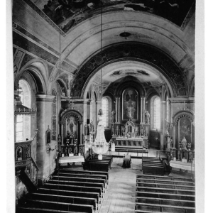 Der Innenraum der Kirche mit der historischen Ausstattung um 1860