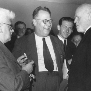 BM KR. Martin Pichler und Staatspräsident Theodor Körner bei der Stadt - Erhebungs - Feier vom 17. - 19. August 1951