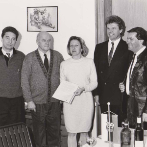 Übergabe der Hauptschulchronik, 09.02.1989, Dr. Helmut Bock, Thomas Gasteiger, Annemarie Gerstner, BGM Fritz Atzl, Sebastian Mitterer