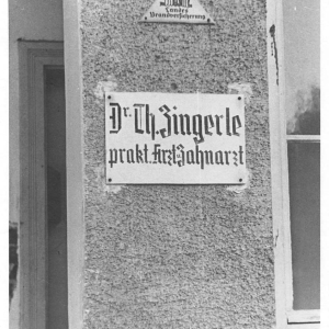 Dr. Zingerle, praktischer Arzt und Zahnarzt